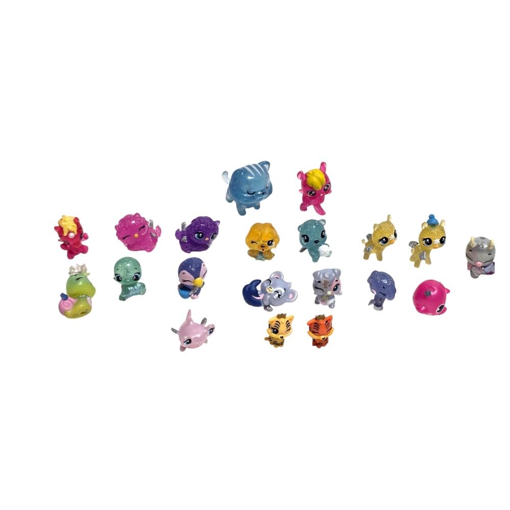 Hatchimals CollEggtibles Mini figures Lot of 20, few ultra rare